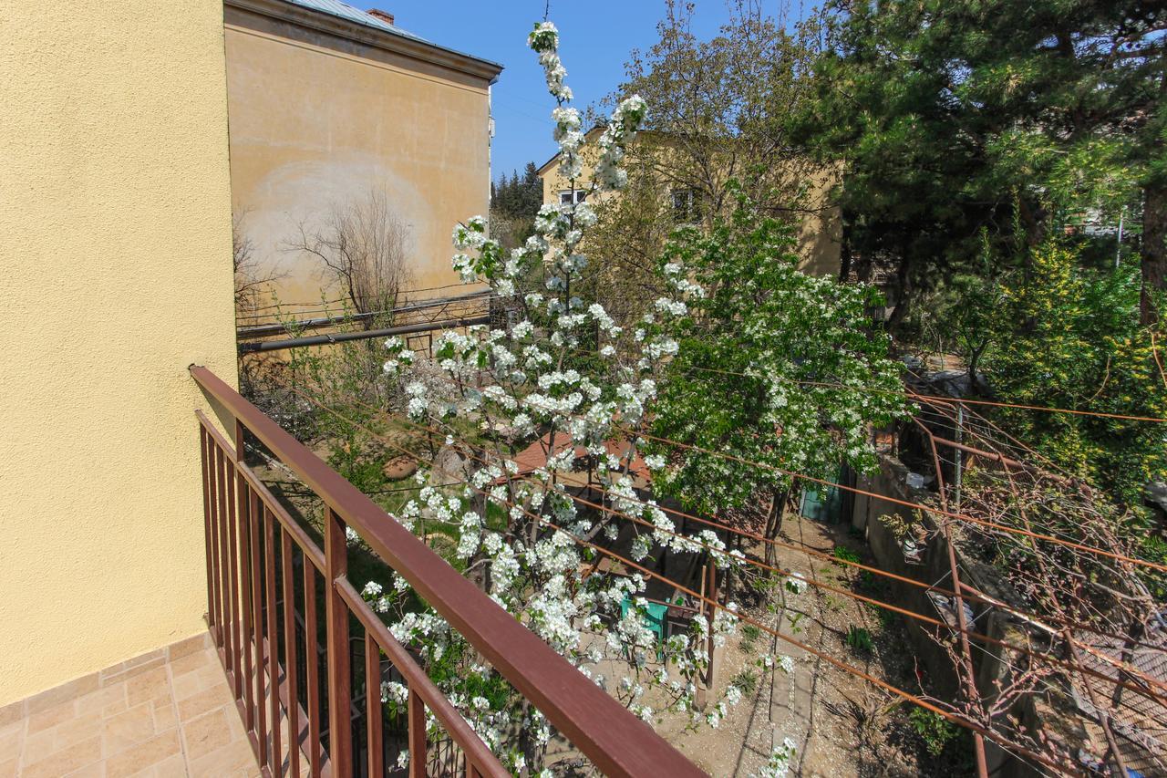 Apartment Gardens 44 Tbilisi Esterno foto