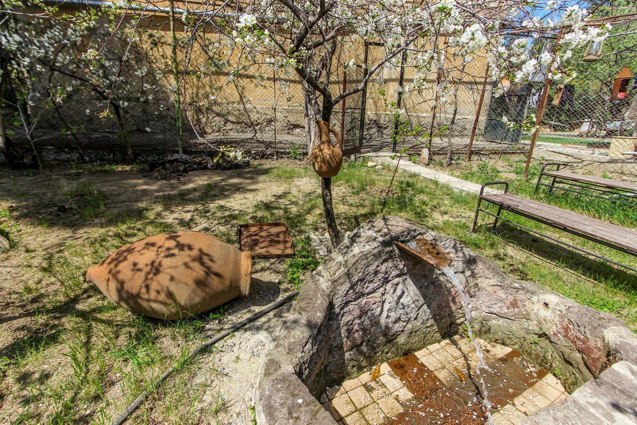 Apartment Gardens 44 Tbilisi Esterno foto